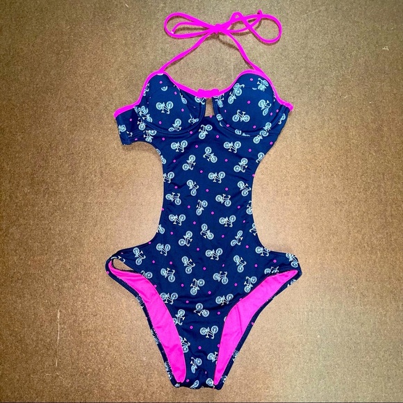 Abercrombie cutout one piece bathing suit - Picture 2 of 8